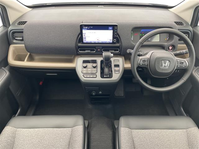 フリード1.5 e:HEV エアー EX