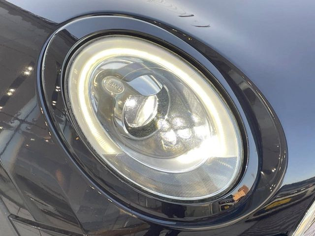 ��LED�w�b�h���C�g:��ԑ��s�����ǍD�Ȏ��E���m�ۂ����S���ĉ^�]�ł��鍂�P�xLED�w�b�h���C�g�𑕔�!�_�����x�������A����d�͂��}�����Ă��܂��B