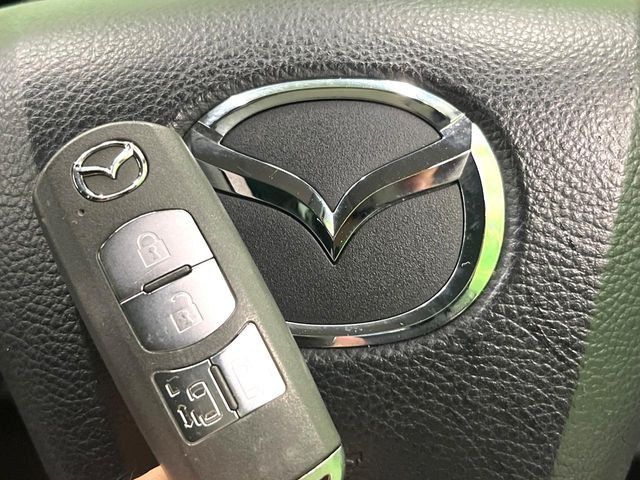 �y�A�h�o���X�g�L�[�z�J�o����|�P�b�g�ɓ��ꂽ�܂܂ł��h�A�̎{���E�������\�ȃX�}�[�g�L�[�𑕔��B�G���W���̃I���E�I�t�����J�M�����o���K�v����������Ƃ��Ă��֗��ł���