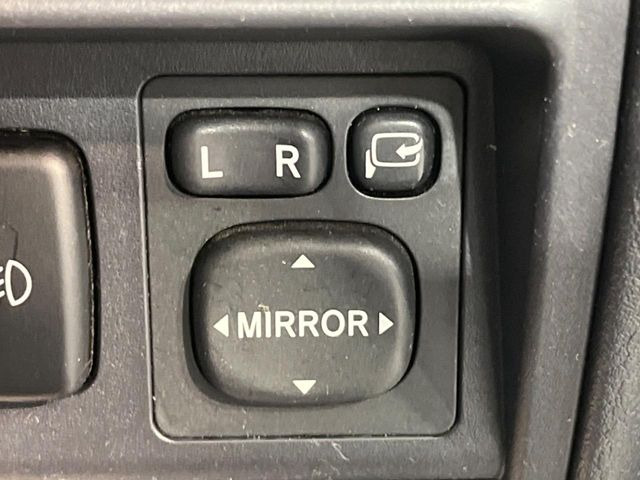 ���Ђł́A�S�ԁw�C�����Ȃ��x�̂��Ԃ̂ݎ�舵���Ă���܂��B��C�o�C���[�ɂ�錵�I�����d����̌�A���Ɍ�̎ԗ��`�F�b�N���s���A�l�N�X�e�[�W���F�肵�����i���Ȓ��ÎԂ����񋟂��Ă���܂��B