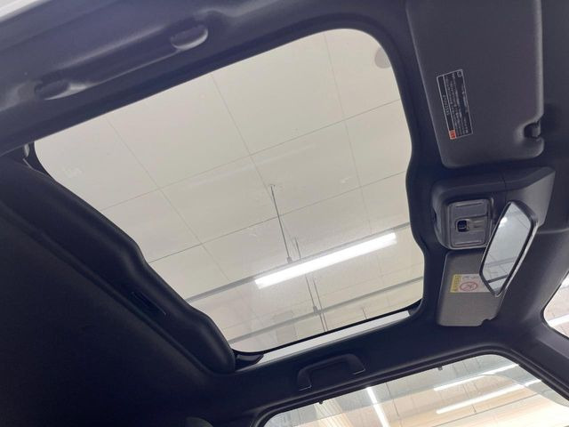 �y�K���X���[�t�z�K���X���[�t���ڂŎԓ��̉��������C�ɃA�b�v!�J���I�ȃh���C�u�����y���݂��������܂��B