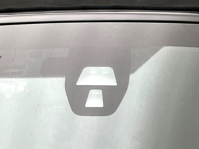 �y�V�e�B�u���[�L�A�N�e�B�u�V�X�e���z�ᑬ���s���ɑO���̎ԗ�����F�����A�Փ˂������Ȏ��͌x��ƃu���[�L�ŏՓˉ���Ɣ�Q�y�����A�V�X�g�B�����S�Ƀh���C�u�����y���݂��������܂��B