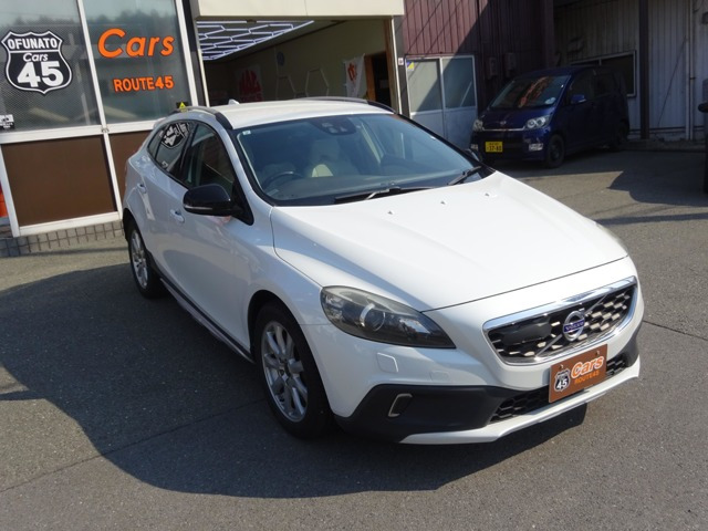 V40クロスカントリーT5 4WD