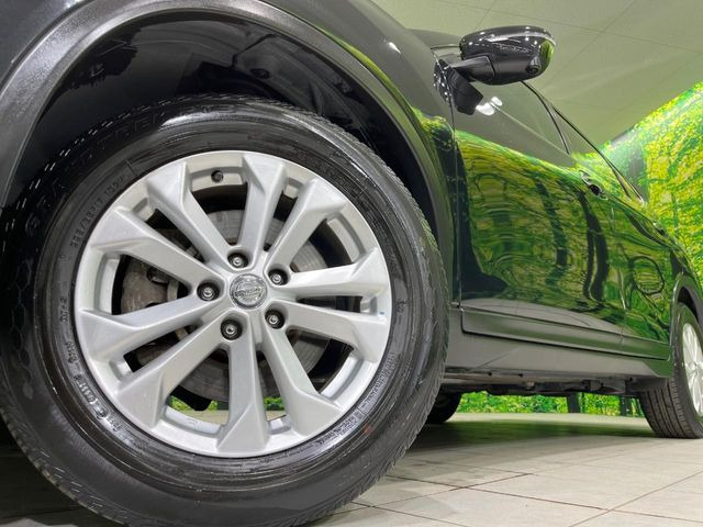 �y����17�C���`�A���~�z�C�[���z�O�ςɃ}�b�`���������A���~�z�C�[���𑕒����Ă���܂��B�e��ЊO�A���~�z�C�[����A�X�^�b�h���X�^�C�����戵�����Ă���܂��B���񂲑��k����������