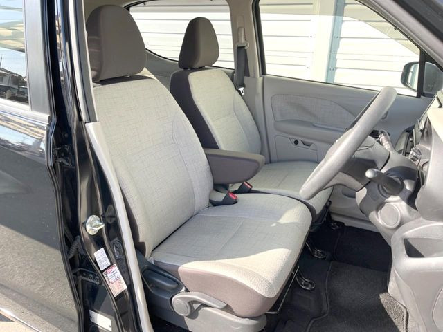 �^�]�ȃV�[�g���͎g�p�������Ȃ��A�ǍD�ȏ�ԂƂȂ��Ă��܂��B���J�Ɏg���Ă������Ƃ��悭�킩��܂��ˁB