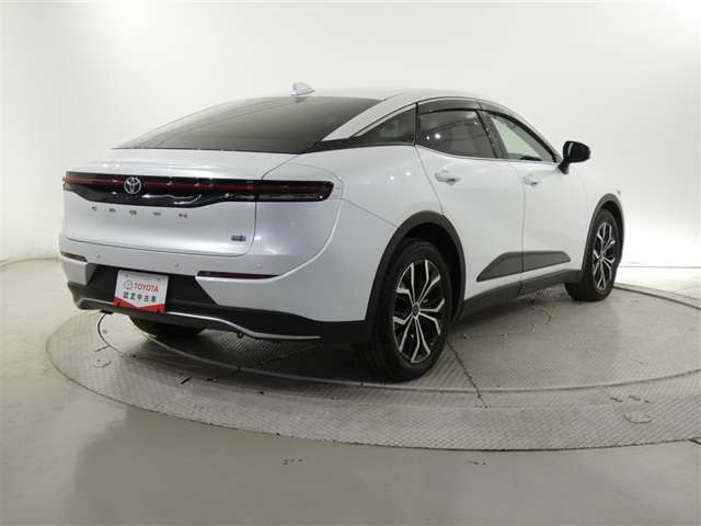 クラウンクロスオーバー2.5 G アドバンスト E-Four 4WD