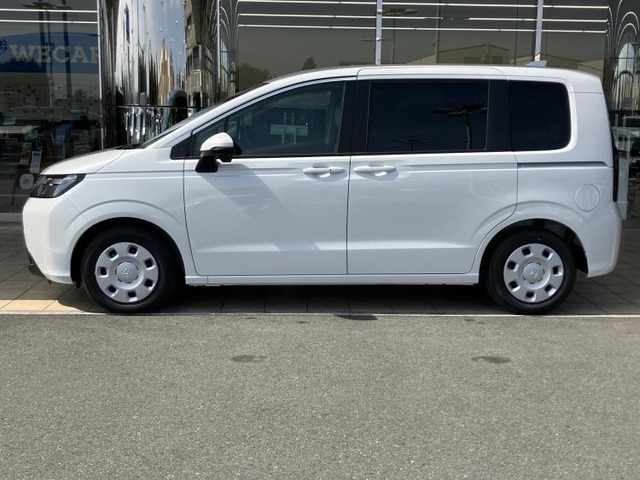 フリード1.5 e:HEV エアー