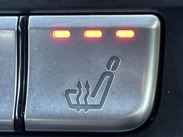 ���t�����g�V�[�g�q�[�e�B���O:�^�]�ȁE����ȋ��ɎO�i�K�Œ��߂��\�ȃV�[�g�q�[�^�[�𑕔����Ă���܂��B�G�߂��킸���K�ɂ��g�p���������܂��B