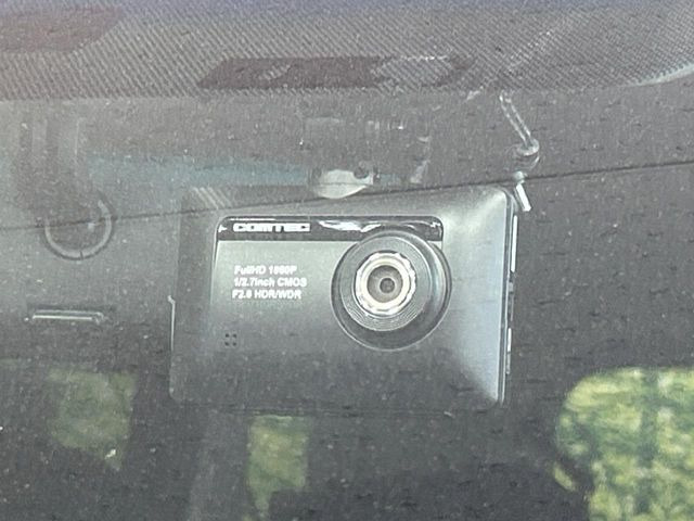 �y�h���C�u���R�[�_�[�z�h���C�u���R�[�_�[����!���s���͂������A������^�]�⎖�̂ɑ��������ہA�f���ŋL�^���A����̃��X�N�ɔ����܂��B���L�^�pSD�J�[�h�͂��q�l�����g�ł��������������K�v������܂��B