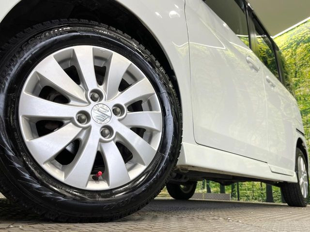 �y����14�C���`�A���~�z�C�[���z�O�ςɃ}�b�`���������A���~�z�C�[���𑕒����Ă���܂��B�e��ЊO�A���~�z�C�[����A�X�^�b�h���X�^�C�����戵�����Ă���܂��B���񂲑��k����������