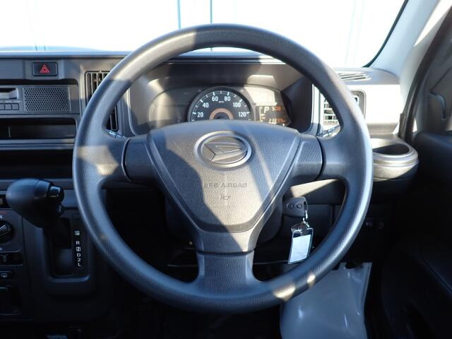 �X�e�A�����O�͂ƂĂ����ꂢ�ȏ�Ԃł��B