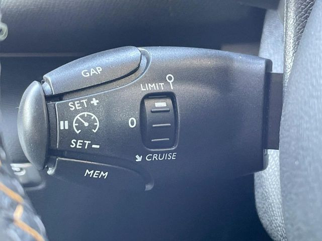 �����[�_�[�N���[�Y�R���g���[��:�O�̎ԂƂ̎Ԋԋ��������ɂƂ�A��葬�x�Ŏ������s���Ă���鎟����̃N���[�Y�R���g���[��!��ɍ������H�⎩���Ԑ�p���H�Ŏg�p����֗��ȋ@�\�ł�!