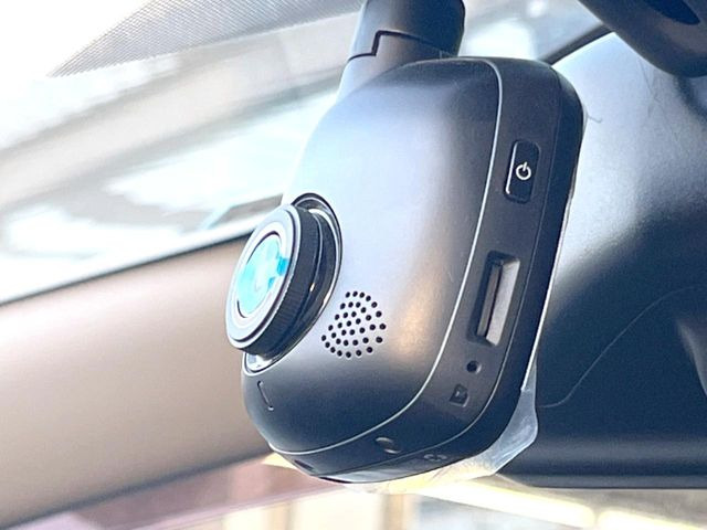 �y�h���C�u���R�[�_�[�z�h���C�u���R�[�_�[����!���s���͂������A������^�]�⎖�̂ɑ��������ہA�f���ŋL�^���A����̃��X�N�ɔ����܂��B���L�^�pSD�J�[�h�͂��q�l�����g�ł��������������K�v������܂��B