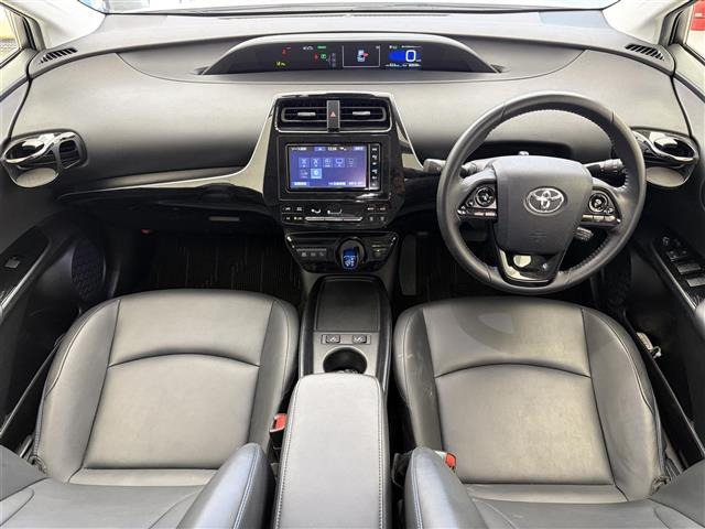 プリウス1.8 S ツーリングセレクション