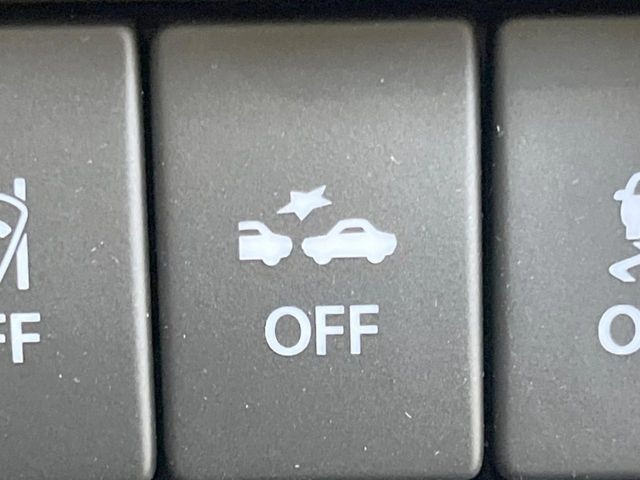 �y�X�Y�L �Z�[�t�e�B�T�|�[�g�z���s���ɑO���̎ԗ�����F�����A�Փ˂������Ȏ��͌x��ƃu���[�L�ŏՓˉ���Ɣ�Q�y�����A�V�X�g�B�����S�Ƀh���C�u�����y���݂��������܂��B