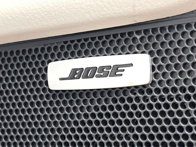 �yBOSE�T�E���h�V�X�e���t�������i�r�z�[���̃i�r�@�\�͂������A���x�ȃ`���[�j���O�\�͂����ڂ���Ă���A�������ȉ��y�����y���݂��������܂���