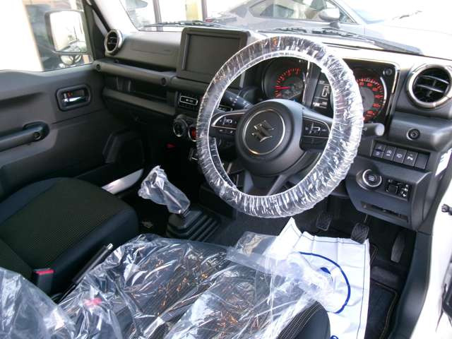 ジムニーシエラ1.5 JC 4WD