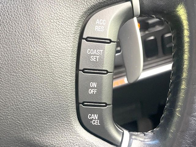 �y�N���[�Y�R���g���[���z�������H�����N���N���s�B�A�N�Z���𗣂��Ă���葬�x�ő��s���ł��A�������^�]���̕��S���y��!�����E�������ȒP�ȃX�C�b�`����Œ����ł��܂��B