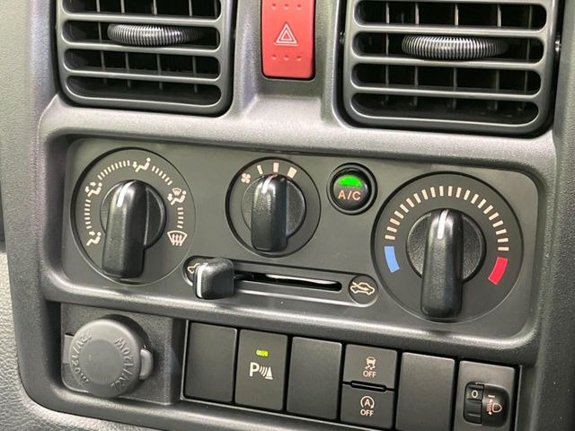 �����~�������Ă��S�Ȃɉ��K�ȋ󒲂�͂��Ă����A�_�C�������G�A�R���𑕔���