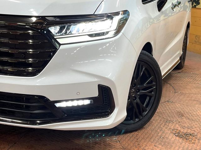 �yLED�w�b�h���C�g�z���V����ԑ��s�����ǍD�Ȏ��E���m�ۂ����S���ĉ^�]�ł��鍂�P�xLED�w�b�h���C�g�𑕔�!�_�����x�������A����d�͂��}�����Ă��܂��B