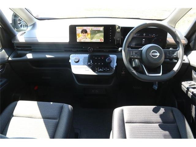 セレナ2.0 ハイウェイスターV 4WD