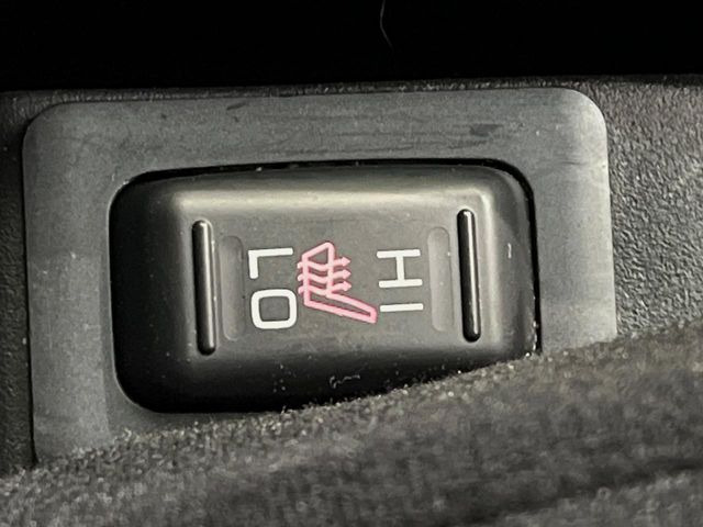 �y�V�[�g�q�[�^�[�z�������ɏd�󂷂�V�[�g�q�[�^�[!�G�A�R����葁�����܂��Ă����̂Ŋ�����̐l�����S�ł��ˁ�G�A�R���̉����͊������邩����A�Ƃ������ɂ����������߂ł��B