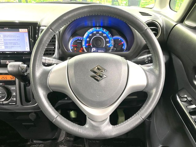 �y�����v�����X�e�A�����O�z�㎿�Ȋv���g�p���邱�ƂŁA��ɂ����������݂ƂĂ��^�]���₷���n���h���ł���