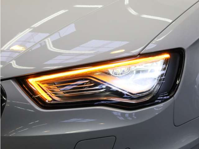 S3スポーツバック2.0 4WD