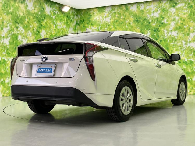 プリウス1.8 S セーフティ プラス