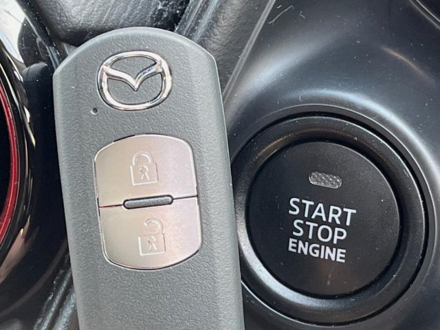 �y�A�h�o���X�g�L�[�z�J�o����|�P�b�g�ɓ��ꂽ�܂܂ł��h�A�̎{���E�������\�ȃX�}�[�g�L�[�𑕔��B�G���W���̃I���E�I�t�����J�M�����o���K�v����������Ƃ��Ă��֗��ł���