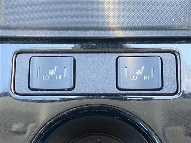 プリウス1.8 S ツーリングセレクション ブラックエディション