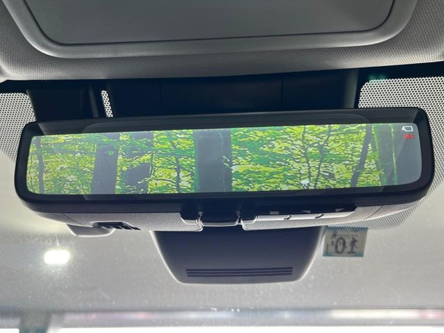 �y�f�W�^���C���i�[�~���[�z��Ȃ̑傫�ȉו��⓯��҂Ō�����m�F���Â炢���ł����S!�J�������B�e�����ԗ�����̉f�������[���~���[���ɕ\���B�N���A�Ȏ��E�ŏ󋵂̊m�F���\�ł�!