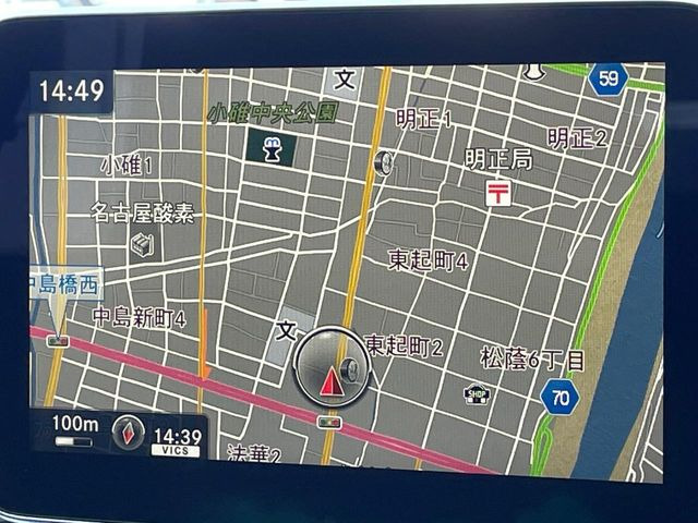 �������i�r:��̊��̂���i�r�́A����������ԓ������o���Ă���܂��B�I�[�f�B�I�@�\���[�����Ă���܂��̂ŁA�^�]�����y���߂܂���