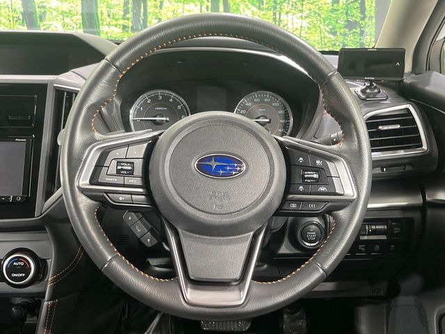 �y�����v�����X�e�A�����O�z�㎿�Ȋv���g�p���邱�ƂŁA��ɂ����������݂ƂĂ��^�]���₷���n���h���ł���