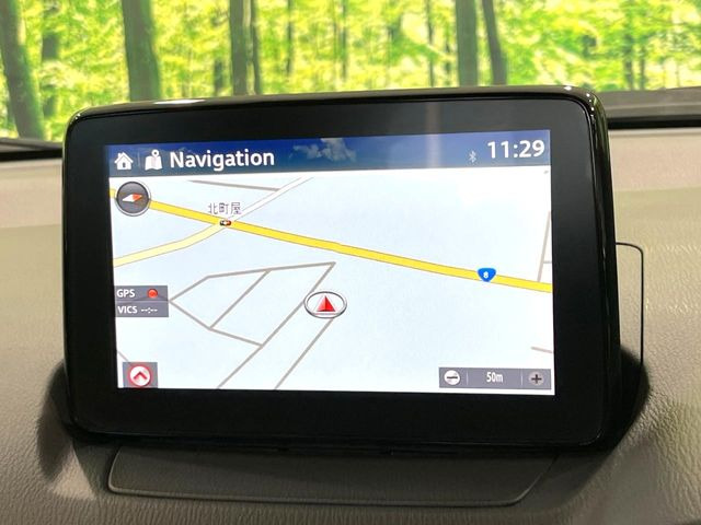 �y�}�c�_�R�l�N�g�i�r�z�ԓ��̕��͋C�Ƀ}�b�`������̌^�^�C�v�̃i�r�B�e����q�ݒ��Bluetooth�Đ����A�l�X�ȋ@�\���y���߂܂��B�����I�ȃ_�C�������삪�\�ŁA�g��������ǍD�ł��B