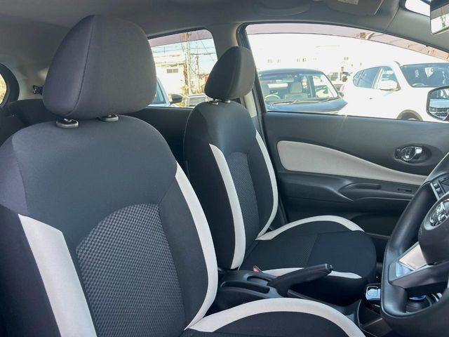 �^�]�Ȃ܂��ɂ͏\���ȃX�y�[�X������A�啿�ȕ��ł��������^�]���Ă�����������ł��B