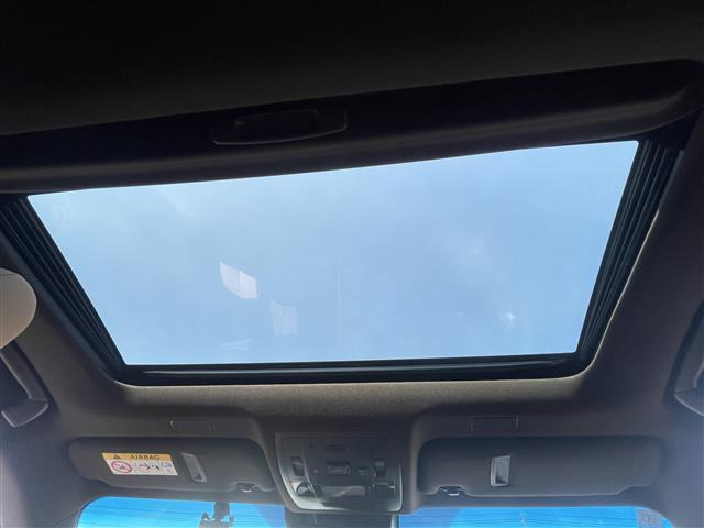 ES300h バージョンL