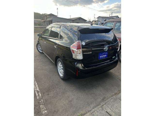 プリウスα1.8 S チューンブラックII