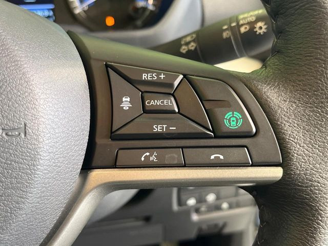 【マイパイロット】高速道路での長距離走行が楽に!!渋滞時と巡回走行のシーンで、アクセル・ブレーキ・ステアリングを自動で制御し、長距離運転の負担を軽減してくれます♪