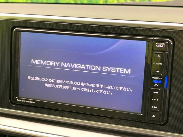 �y�����i�r�z�l�C�̏����i�r�𑕔����Ă���܂��B�i�r�̎g���₷���͂������A�I�[�f�B�I�@�\���[��!�L�����v�◷�s�͂������A�ʋ΂┃�����ȂǕ��i�̃h���C�u���y�����Ȃ�͂���