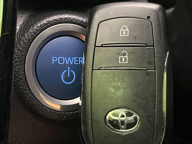 �y�X�}�[�g�L�[�z�J�o����|�P�b�g�ɓ��ꂽ�܂܂ł��h�A�̎{���E�������\�ȃX�}�[�g�L�[�𑕔��B�G���W���̃I���E�I�t�����J�M�����o���K�v����������Ƃ��Ă��֗��ł���