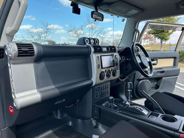 ���X�ł͂��_�񒸂��܂������q�l�Ƀh���C�u���R�[�_�[��K���X�R�[�e�B���O�{�H�ȂǁA���l�i��}���Ă��񋟂����Ē����Ă���܂��B�ڍׂ̓X�^�b�t�܂ł��C�y�ɂ��₢���킹���������܂��B