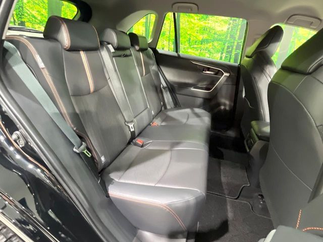 �L�X�Ƃ���2��ڃV�[�g�͋��Z���������A���S�n�����K!�F�B��Ƒ��Ƃ̂��o�����ɂ҂�����ł��B�x�r�[�V�[�g��`���C���h�V�[�g�g�p�������K�ɂ��߂�������������\���ȋ�Ԃ��m�ۂ��Ă��܂��B