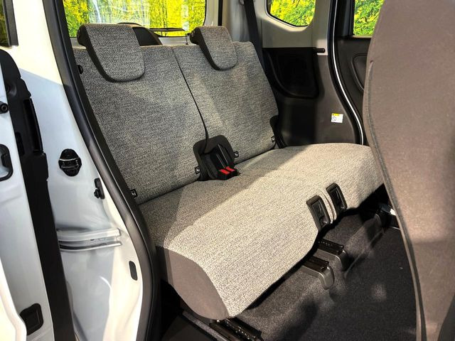 ���i���ȃI���W�i���t���A�}�b�g���I�v�V�����ɂĂ��p�ӂ��Ă���܂��B���D���ȃf�U�C����J���[�����Ԃɍ��킹�đI��ł����������Ƃ��ł��܂���