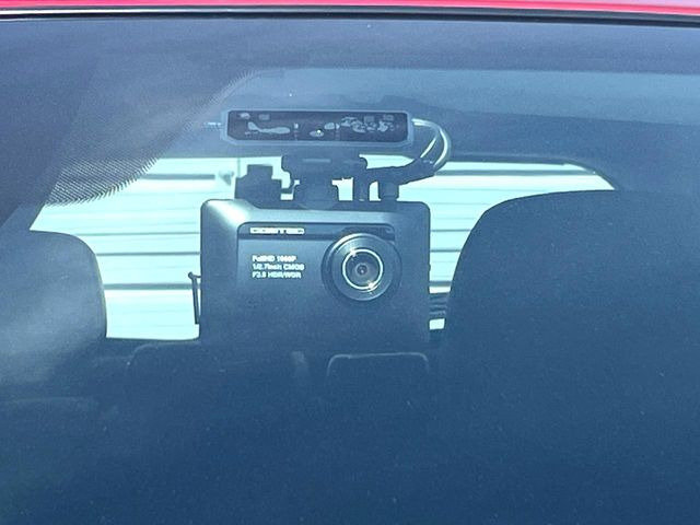 �y�h���C�u���R�[�_�[�z�h���C�u���R�[�_�[����!���s���͂������A������^�]�⎖�̂ɑ��������ہA�f���ŋL�^���A����̃��X�N�ɔ����܂��B���L�^�pSD�J�[�h�͂��q�l�����g�ł��������������K�v������܂��B