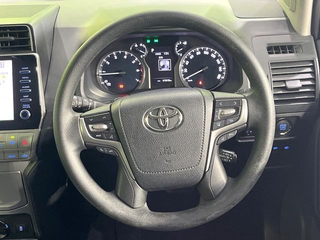 �y�X�e�A�����O�X�C�b�`�z�^�]���A�O������ڐ������炷���ƂȂ��A�I�[�f�B�I���̑��삪�\�ȕ֗��@�\!���S&���K�ȃh���C�u�����o���Ă���܂���