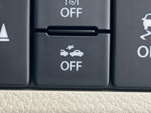 �y�X�Y�L �Z�[�t�e�B�T�|�[�g�z���s���ɑO���̎ԗ�����F�����A�Փ˂������Ȏ��͌x��ƃu���[�L�ŏՓˉ���Ɣ�Q�y�����A�V�X�g�B�����S�Ƀh���C�u�����y���݂��������܂��B