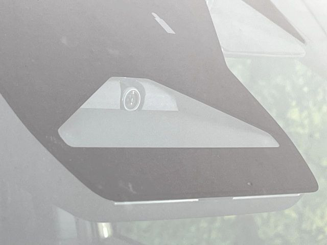 �y�A�C�T�C�gX�z�Փ˔�Q�y���u���[�L�͂������A�w�a�؎��n���Y�I�t�A�V�X�g�x��w�a�؎����i�A�V�X�g�x�w�J�[�u�O���x����x���A�]���������L���V�[���ň��S���s���T�|�[�g���Ă���܂��B