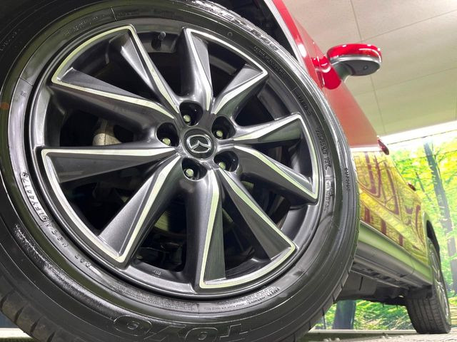 �y����19�C���`�A���~�z�C�[���z�O�ςɃ}�b�`���������A���~�z�C�[���𑕒����Ă���܂��B�e��ЊO�A���~�z�C�[����A�X�^�b�h���X�^�C�����戵�����Ă���܂��B���񂲑��k����������