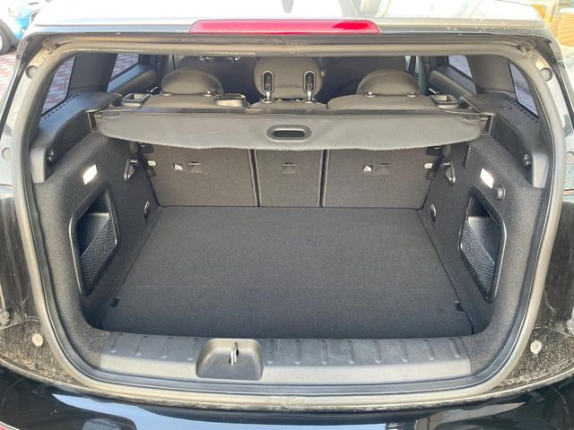 ���g�����N���[��:����L������e�X�y�[�X!���ꂾ���̍L��������΂��������⃌�W���[�Ȃǂɂ��œK�ł�!�g�p�������Ȃ����ꂢ�ȏ�Ԃ��ێ����Ă���܂��B